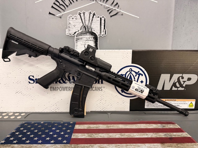 NEW - Smith and Wesson M&P15-22 w/ EOTech 512